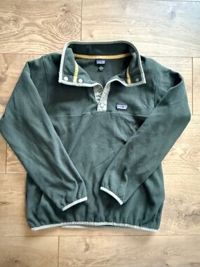 Patagonia boys size L Olive Green Snap-Front Fleece Pullover